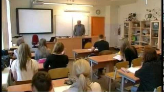 Kāda ir Latvijas skolotāju alga salīdzinot ar kolēģiem Baltijā