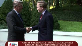 Valdis Zatlers tiekas ar Pasaules Bankas prezidentu