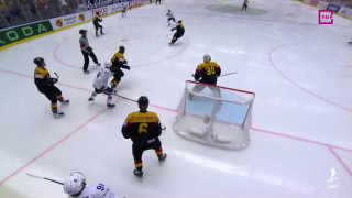Pasaules hokeja čempionāta spēle Francija - Vācija 2:1