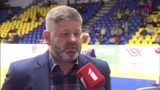 Latvijas-Igaunijas basketbola līgas spēle BK "Ventspils" - "VEF Rīga". Intervija ar Ralfu Pleinicu