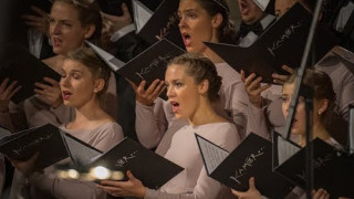Jauniešu koris "Kamēr..." koncertprogrammā "Lux aeterna" Rīgas Domā