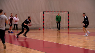 Latvijas handbola valstsvienība aizvada treniņu pirms spēles ar Bulgāriju