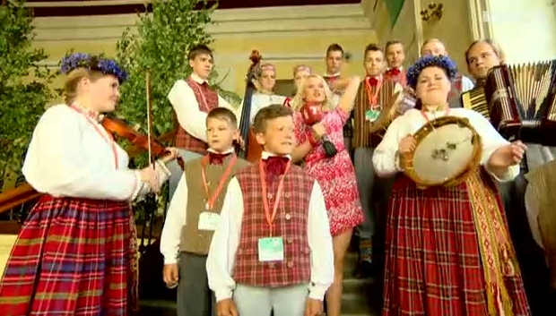 XI Latvijas skolu jaunatnes dziesmu un deju svētki. Svētku dienasgrāmata, 4. diena