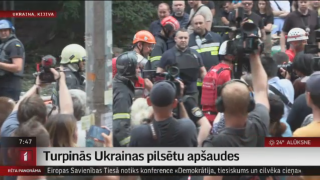 Turpinās Ukrainas pilsētu apšaudes