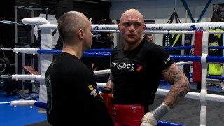 Latvijas bokseris Ričards Bolotņiks gatavojas cīņai ar ukraini Oleksandru Gvozdiku