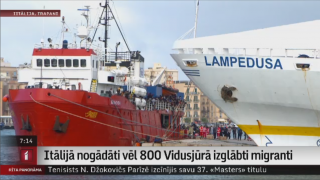Itālijā nogādāti vēl 800 Vidusjūrā izglābti migranti
