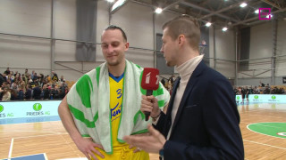 Latvijas Basketbola līgas finālsērijas 1. spēle. Intervija ar Matīsu Kulačkovski