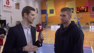 Latvijas-Igaunijas basketbola līgas spēle "Latvijas Universitāte" - BK "Ventspils". Intervija ar Dāvidu Vīksni