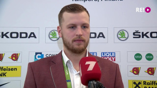 Pasaules hokeja čempionāta spēle Latvija - Austrija. Intervija ar Oskaru Batņu