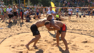 Latvijas čempionāts pludmales cīņā Saulkrastos