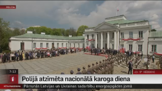 Polijā atzīmēta nacionālā karoga diena