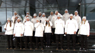 Uz Pekinas Ziemas olimpiskajām spēlēm izlidoja otrā Latvijas sportistu grupa