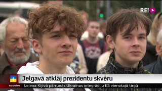 Jelgavā atklāj prezidentu skvēru