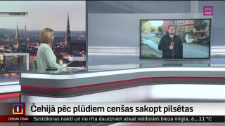 Čehijā pēc plūdiem cenšas sakopt pilsētas