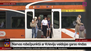 Narvas robežpunktā ar Krieviju veidojas garas rindas