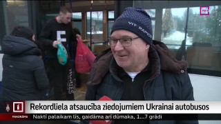 Rekordliela atsaucība ziedojumiem Ukrainai autobusos