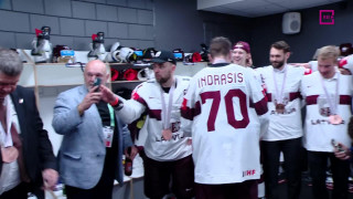 Pasaules hokeja čempionāta spēle par 3. vietu ASV - Latvija. Trenera uzruna ģērbtuvēs