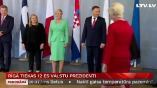 Rīgā tiekas 12 ES valstu prezidenti