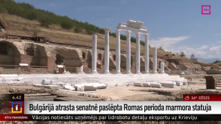 Bulgārijā atrasta senatnē paslēpta Romas perioda marmora statuja