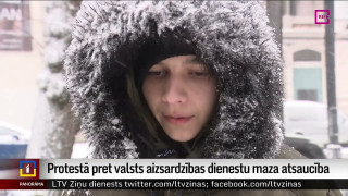 Protestā pret valsts aizsardzības dienestu maza atsaucība