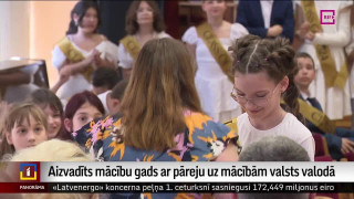 Aizvadīts mācību gads ar pāreju uz mācībām valsts valodā