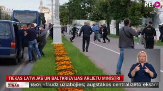Tiekas Latvijas un Baltkrievijas ārlietu ministri
