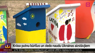 Krāso putnu būrīšus un ziedo naudu Ukrainas aizstāvjiem