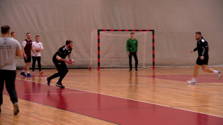 Latvijas handbola federācija galvenā trenera meklējumos