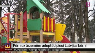 Pērn uz ārzemēm adoptēti pieci Latvijas bērni